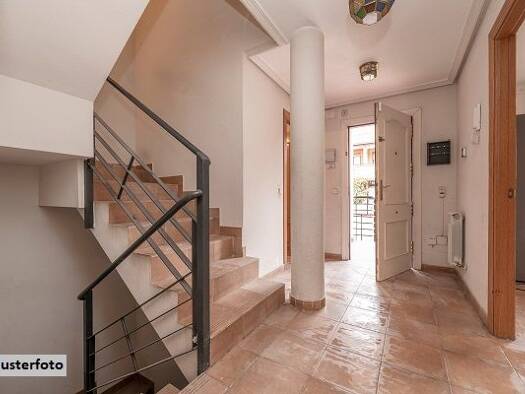 Mehrfamilienhaus zum Kauf als Kapitalanlage geeignet 217.000 € 3 Zimmer 51 m² 799 m² Grundstück Halbgasse Wien 1070