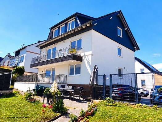 Wohnung zum Kauf provisionsfrei 249.000 € 3 Zimmer 94 m² 3 Geschosse Gartenstraße 30 Heldenbergen Nidderau 61130