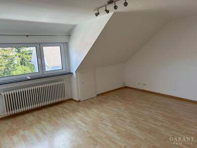 Wohnung zur Miete 760 € 2,5 Zimmer 51 m² Dachgeschoss, 3. Geschoss Stuttgart 70599