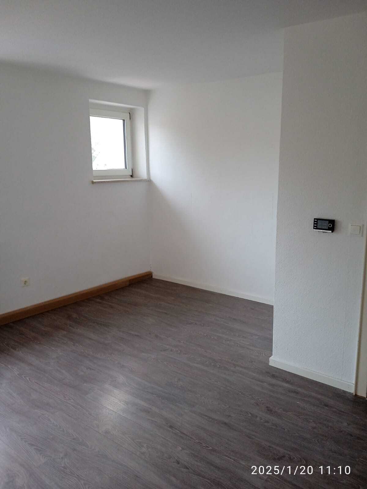 Wohnung zur Miete nur mit Wohnberechtigungsschein 540 € 3,5 Zimmer 80 m²<br/>Wohnfläche Heubischer Straße 60 Neustadt Neustadt bei Coburg 96465