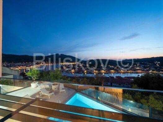 Haus zum Kauf 1.120.000 € 4 Zimmer 159 m² Vela Luka