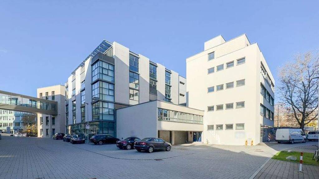 Bürogebäude zur Miete 48 Zimmer 2.510 m² Bürofläche Innenstadt Reutlingen 72764