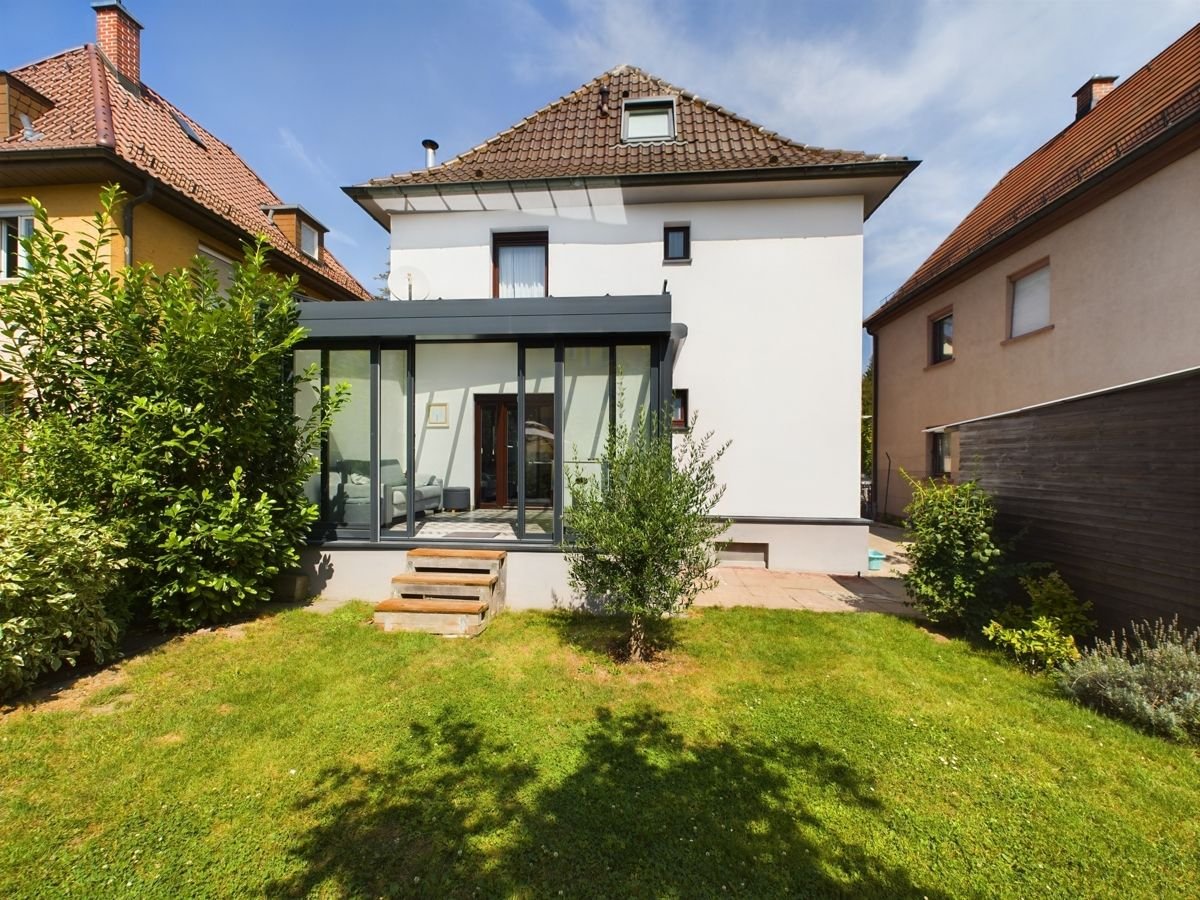 Einfamilienhaus zum Kauf 865.000 € 5 Zimmer 130,3 m²<br/>Wohnfläche 261 m²<br/>Grundstück Lemberg / Föhrich Stuttgart / Feuerbach 70469