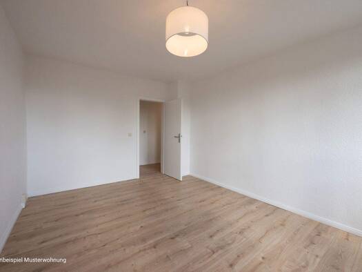 Wohnung zum Kauf provisionsfrei 96.200 € 2 Zimmer 47,1 m² 1. Geschoss Lichterfelde Schorfheide 16244