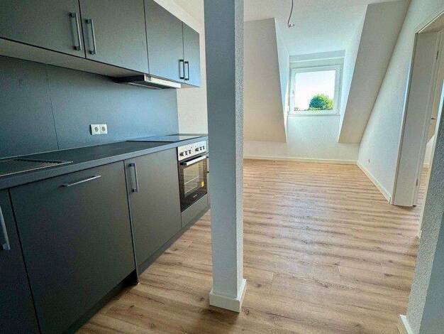 Wohnung zur Miete 1.100 € 2 Zimmer 50 m² 5. Geschoss frei ab 01.03.2026 Sophienstr. 250 Mühlburg Karlsruhe 76185