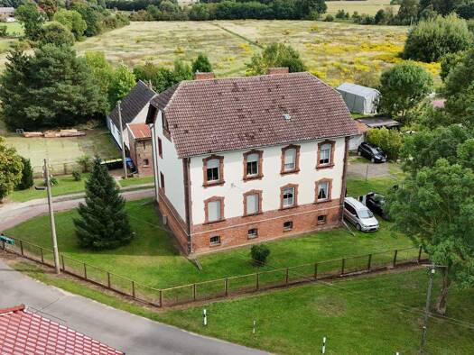 Mehrfamilienhaus zum Kauf provisionsfrei als Kapitalanlage geeignet 250.000 € 190 m² 5.747 m² Grundstück Neulangsow Seelow 15306