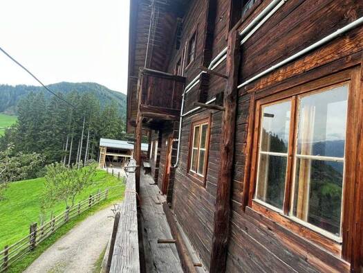 Bauernhaus zum Kauf 187.500 € 10 Zimmer 300 m² Haslach Traunstein 83278