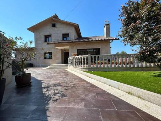 Villa zum Kauf 770.000 € 7 Zimmer 609 m² 1.920 m² Grundstück Vilagarcía de Arousa 36618