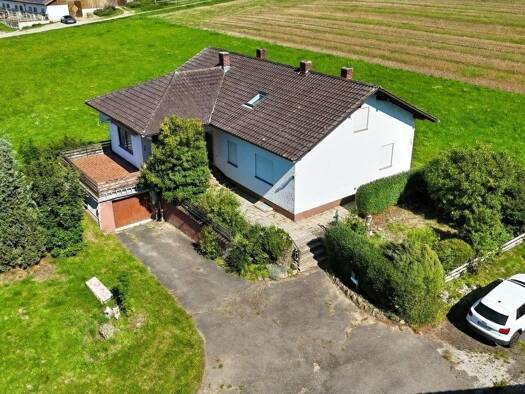 Einfamilienhaus zum Kauf 299.000 € 6 Zimmer 142 m² 3.000 m² Grundstück frei ab sofort Knöbling Schorndorf 93489