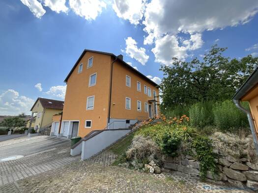 Mehrfamilienhaus zum Kauf 849.000 € 11 Zimmer 271 m² 972 m² Grundstück Hainsacker Lappersdorf 93138