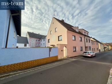 Mehrfamilienhaus zum Kauf als Kapitalanlage geeignet 595.000 € 708 m² 561 m² Grundstück Schnaittenbach Schnaittenbach 92253