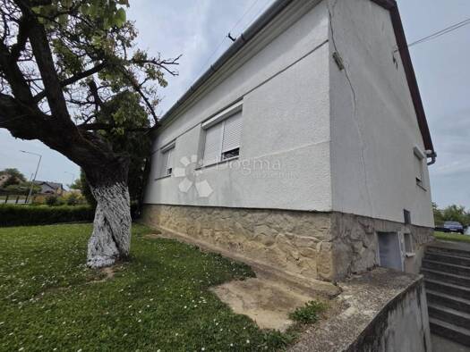 Haus zum Kauf 82.900 € 2 Zimmer 83 m² Nasice Našice