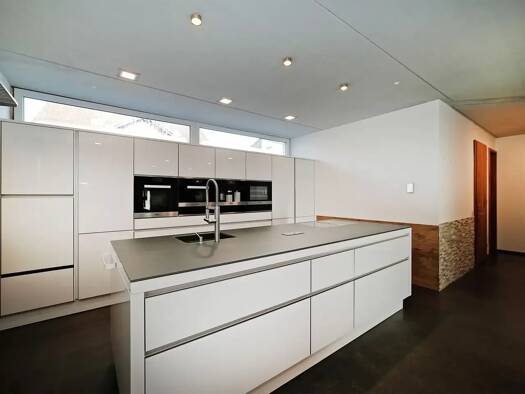 Einfamilienhaus zum Kauf provisionsfrei 1.295.000 € 11 Zimmer 445 m² 1.163 m² Grundstück frei ab 01.10.2026 Am Reuthersbach 11 Trosdorf Bischberg 96120
