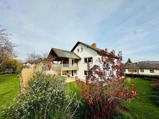 Einfamilienhaus zum Kauf 415.000 € 6 Zimmer 198,4 m² 752 m² Grundstück Hochhausen Tauberbischofsheim 97941