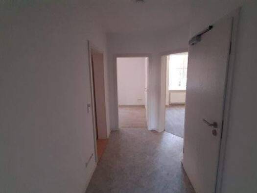 Wohnung zur Miete 462 € 3 Zimmer 71 m² 3. Geschoss frei ab 01.04.2026 Lassallestraße 7 Gotha 99867
