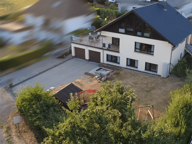 Einfamilienhaus zum Kauf 479.000 € 6 Zimmer 244 m² 706 m² Grundstück frei ab 01.10.2026 Ehlscheid 56581