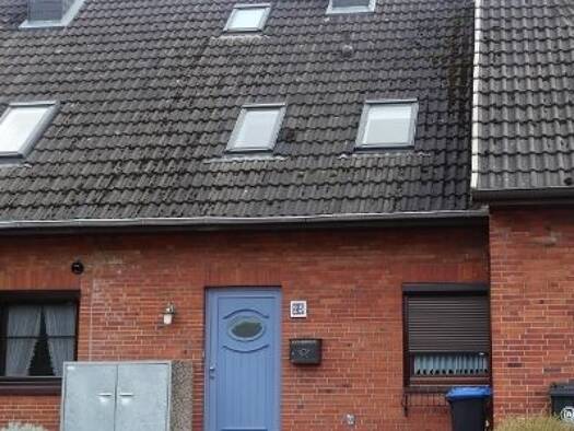 Reihenmittelhaus zum Kauf 159.000 € 3 Zimmer 90 m² 115 m² Grundstück frei ab sofort Gröngal 25 Kremperheide 25569