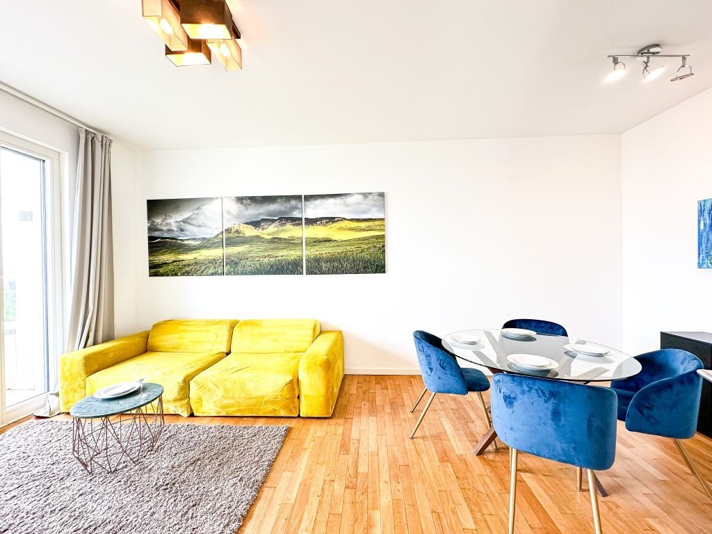 Wohnung zur Miete Wohnen auf Zeit 2.400 € 2 Zimmer 51 m²<br/>Wohnfläche 21.04.2025<br/>Verfügbarkeit Gabriele-Tergit-Promenade Tiergarten Berlin 10963