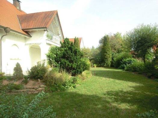 Mehrfamilienhaus zum Kauf 540.000 € 5 Zimmer 197,5 m² 629 m² Grundstück frei ab sofort Bergrheinfeld Bergrheinfeld 97493