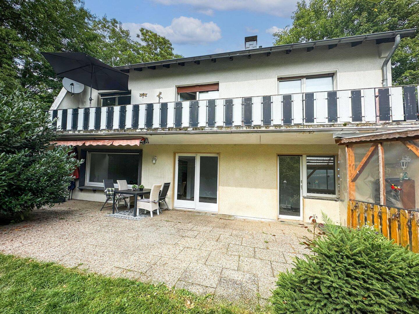 Mehrfamilienhaus zum Kauf - Ansicht 2