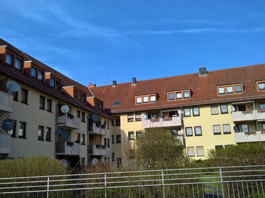 Wohnung zur Miete 620 € 2 Zimmer 69,2 m² Geschoss 3/3 frei ab 01.10.2026 Pestalozzistraße 35 Innenstadt Aschaffenburg 63739