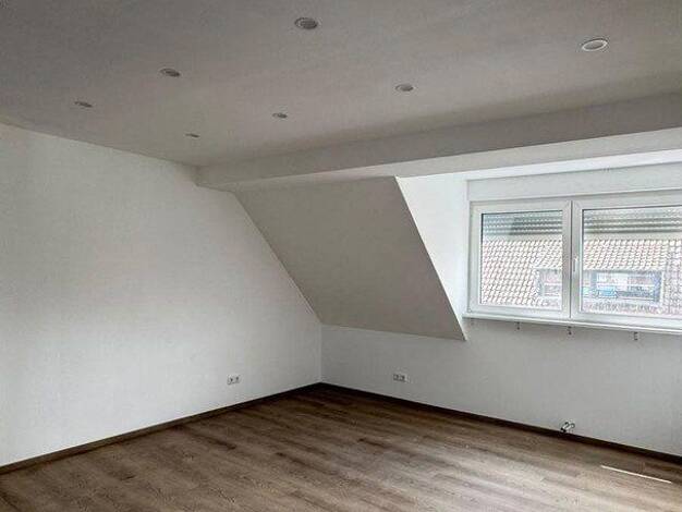 Wohnung zur Miete 840 € 1,5 Zimmer 49 m² 2. Geschoss Friedrichsfeld Friedrichsfeld 68229