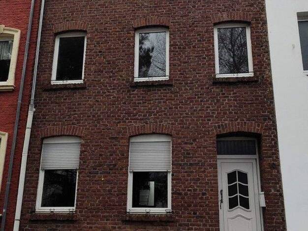 Einfamilienhaus zum Kauf provisionsfrei 169.000 € 6 Zimmer 131 m² 137 m² Grundstück Bergerstraße 10 Herzogenrath 52134