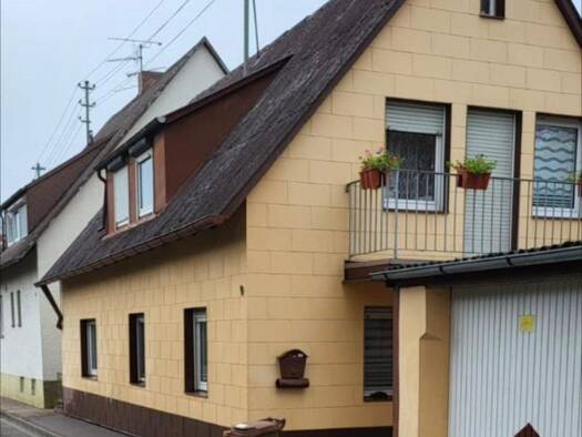 Einfamilienhaus zum Kauf provisionsfrei 249.000 € 4 Zimmer 117 m² 238 m² Grundstück Oberknöringen Burgau 89331