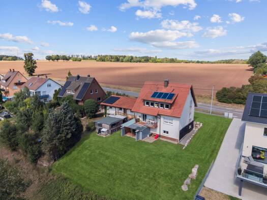 Einfamilienhaus zum Kauf 449.000 € 7 Zimmer 180 m² 753 m² Grundstück Obereschach Villingen-Schwenningen 78052