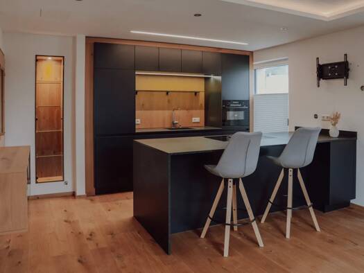 Wohnung zur Miete 1.520 € 4 Zimmer 108 m² frei ab sofort Schleedorf 5205