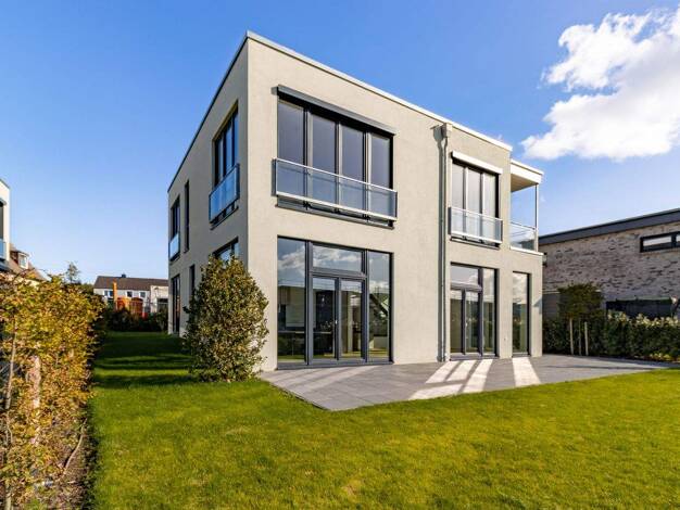 Einfamilienhaus zum Kauf - Erstbezug 760.000 € 5 Zimmer 209 m² 764 m² Grundstück frei ab sofort Kappeln 24376