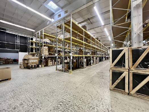 Halle/Industriefläche zur Miete 5,15 € 3.270 m² Lagerfläche teilbar ab 1.000 m² Dresden 01259