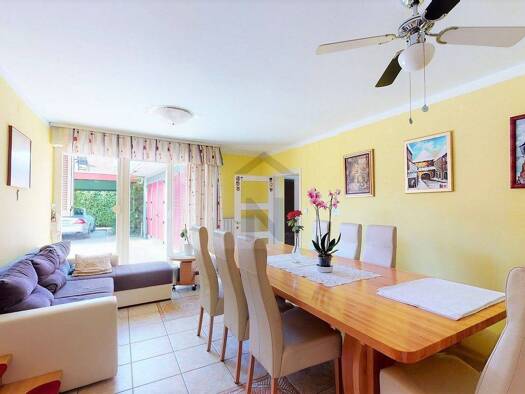 Einfamilienhaus zum Kauf 270.000 € 5 Zimmer 300 m² Jastrebarsko 10450