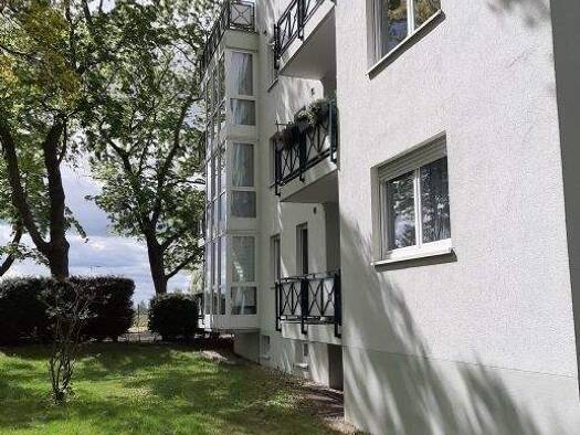 Wohnung zur Miete 695 € 2 Zimmer 64 m² frei ab sofort Riesaer Strasse 203 Engelsdorf Leipzig 04319