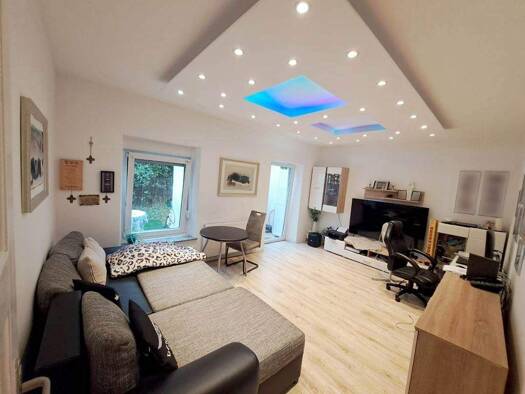 Reihenendhaus zum Kauf 265.000 € 4 Zimmer 140 m² 330 m² Grundstück Innenstadt Neunkirchen 66538