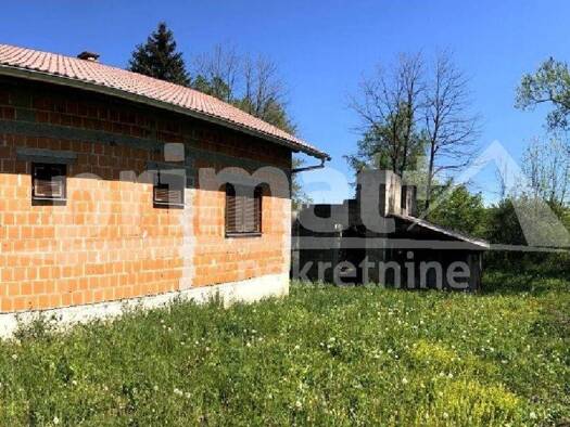 Haus zum Kauf 60.000 € 2 Zimmer 88 m² Plaški