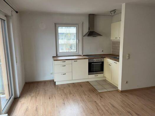Wohnung zur Miete 400 € 1,5 Zimmer 39 m² 1. Geschoss frei ab sofort Langenzenn 90579
