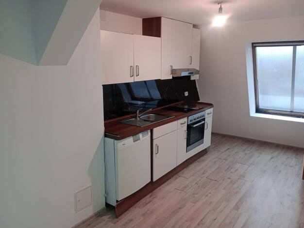 Wohnung zur Miete 539 € 4 Zimmer 88 m² 4. Geschoss Am Siel 4 Lehe Bremerhaven 27576