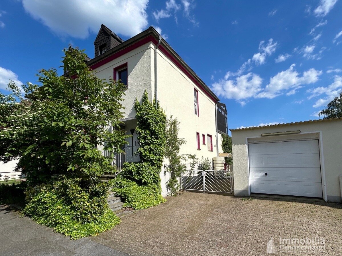 Einfamilienhaus zum Kauf 319.000 € 6 Zimmer 160 m²<br/>Wohnfläche 572 m²<br/>Grundstück Osterfeld Lünen 44532