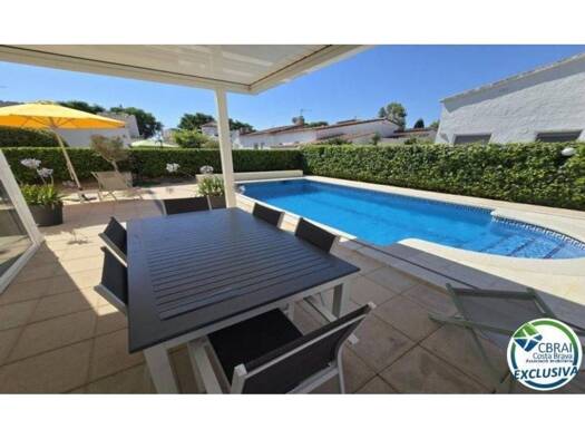 Villa zum Kauf 570.000 € 4 Zimmer 139 m² Castelló d'Empúries 17487