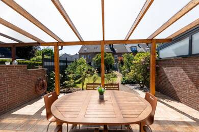 Reihenmittelhaus zum Kauf 615.000 € 4 Zimmer 130 m² 231 m² Grundstück Norf Neuss 41469