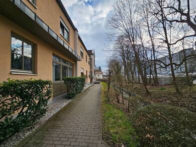 Wohnung zur Miete 740 € 2 Zimmer 62 m² Dachgeschoss, 2. Geschoss Donauwörther Str. 27b Aichach Aichach 86551