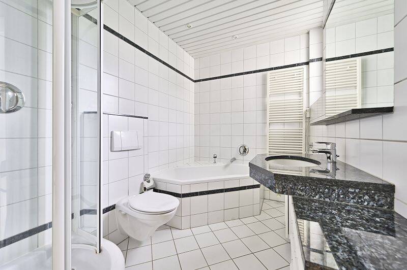 Property thumbnail 9