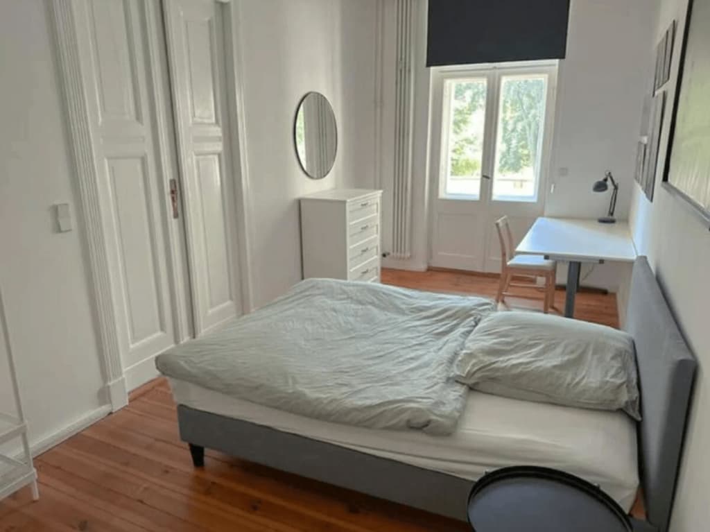 Wohnung zur Miete Wohnen auf Zeit 999 € 1 Zimmer 25 m²<br/>Wohnfläche ab sofort<br/>Verfügbarkeit Paul-Lincke-Ufer Kreuzberg Berlin 10999