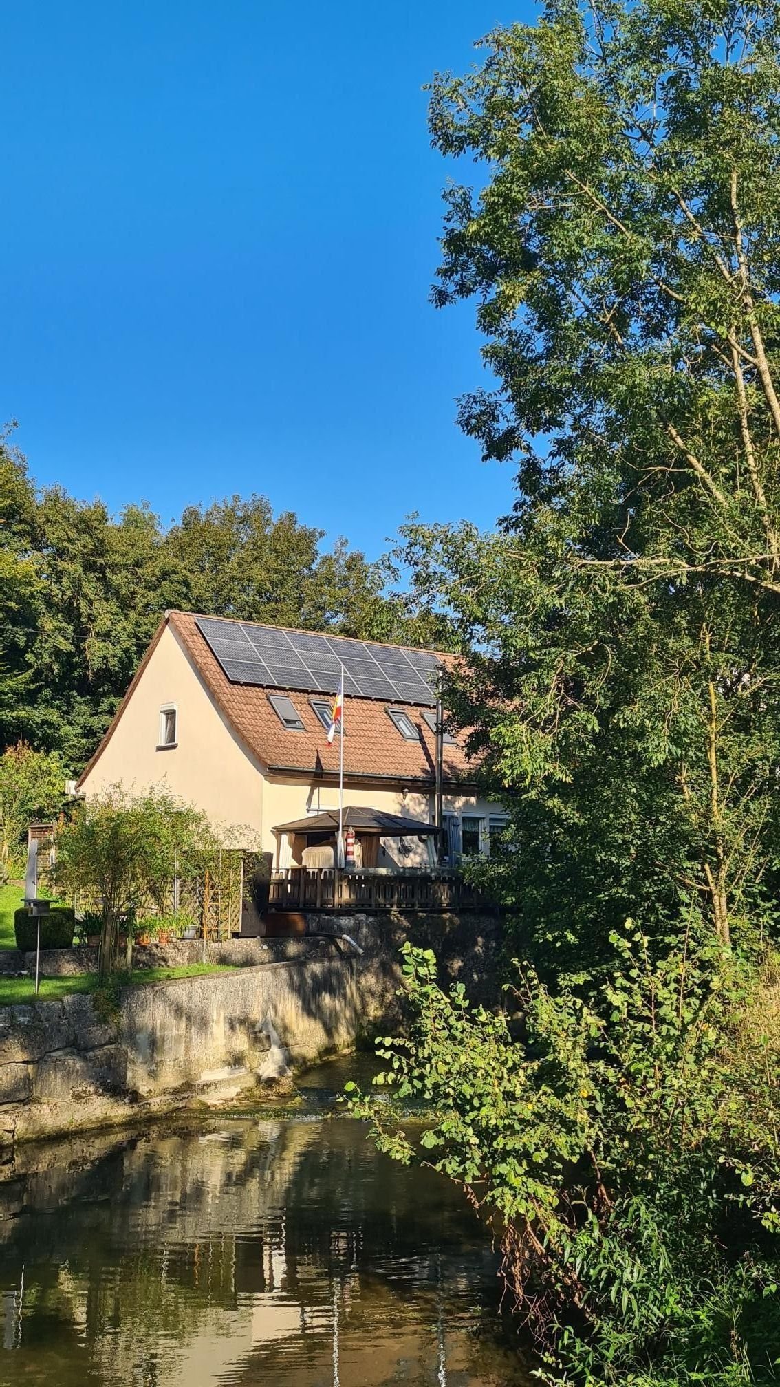 Reihenendhaus zum Kauf 449.000 € 8 Zimmer 305 m²<br/>Wohnfläche 193 m²<br/>Grundstück Hausen Murrhardt 71540