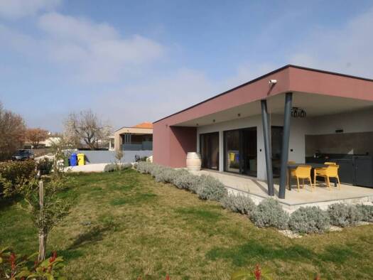Haus zum Kauf 470.000 € 3 Zimmer 102 m² Tinjan