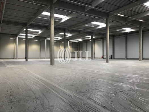 Lagerhalle zur Miete provisionsfrei 82.293 m² Lagerfläche teilbar ab 3.310 m² Rostock 18055
