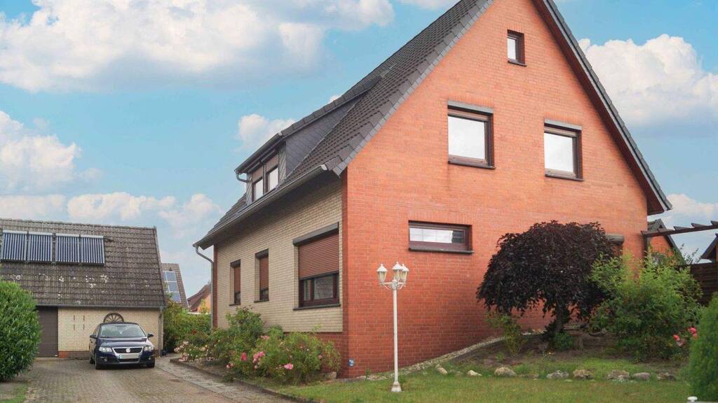 Einfamilienhaus zum Kauf 299.000 € 5 Zimmer 144,4 m² 1.010,1 m² Grundstück Dörverden 27313