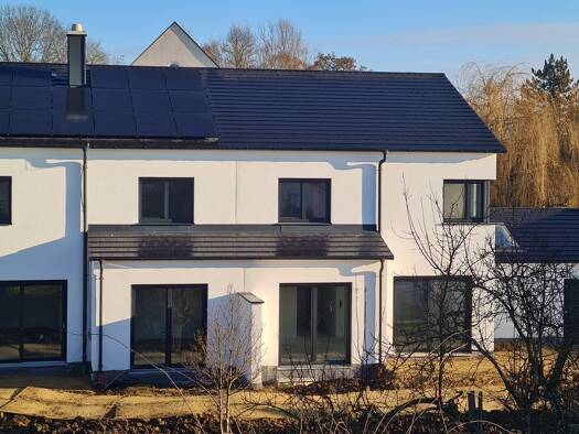 Doppelhaushälfte zur Miete 2.450 € 5 Zimmer 133 m² 329 m² Grundstück frei ab 01.05.2026 Petershausen 85238