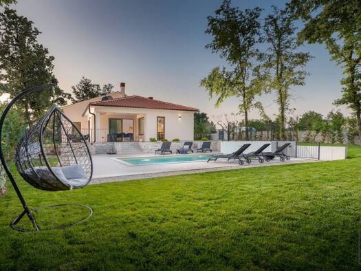 Einfamilienhaus zum Kauf - Erstbezug 690.000 € 4 Zimmer 152 m² Žminj 52352